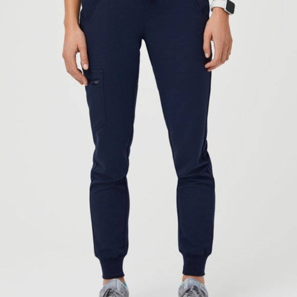 Figs Scrub Set Navy - Picture 2 of 4